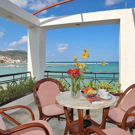 Hotel Mamma Mia à Skopelos Extérieur photo
