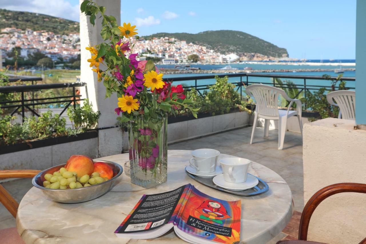 Hotel Mamma Mia à Skopelos Extérieur photo