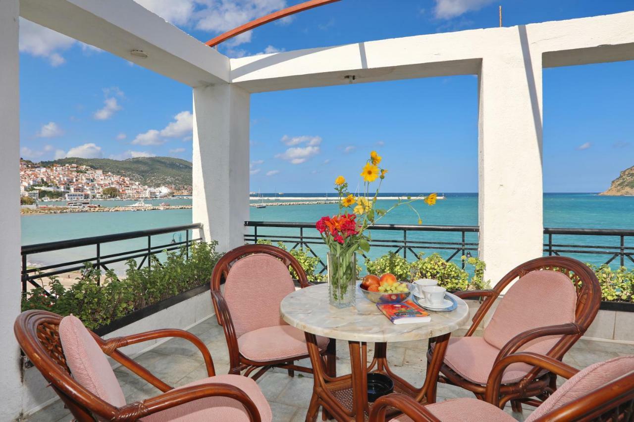 Hotel Mamma Mia à Skopelos Extérieur photo