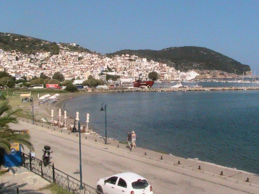 Hotel Mamma Mia à Skopelos Extérieur photo